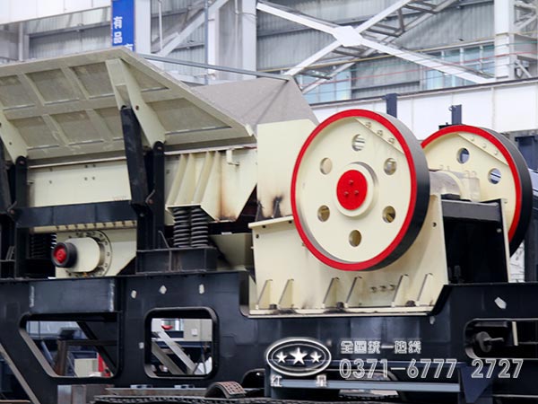 輪胎顎式移動破碎機(jī) 輪胎顎式移動破碎機(jī)