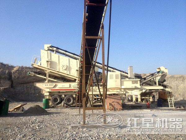 移動破碎站生產(chǎn)現(xiàn)場