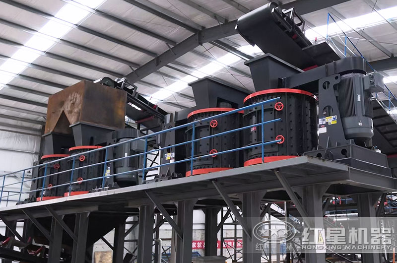 立軸制砂機作業(yè)現(xiàn)場 立軸制砂機作業(yè)現(xiàn)場