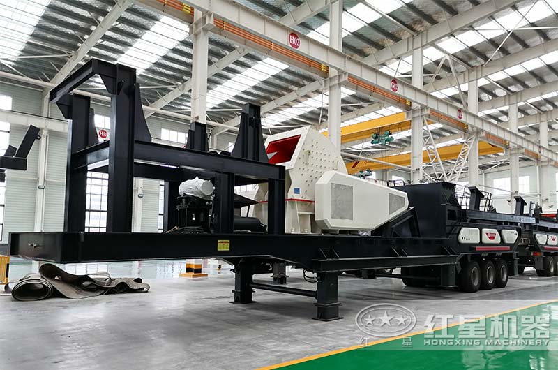 搭載錘破的移動(dòng)式制砂機(jī) 搭載錘破的移動(dòng)式制砂機(jī)