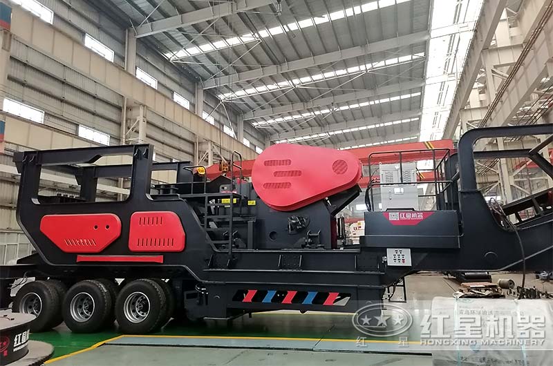 移動鄂式破碎機(jī)