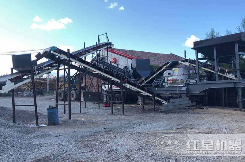 移動(dòng)制砂機(jī)現(xiàn)場(chǎng)