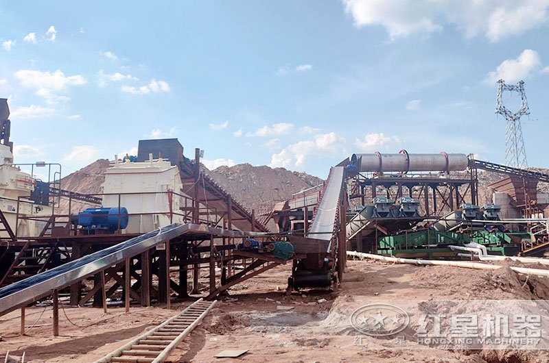 石灰石破碎生產(chǎn)線客戶現(xiàn)場(chǎng) 石灰石破碎生產(chǎn)線客戶現(xiàn)場(chǎng)