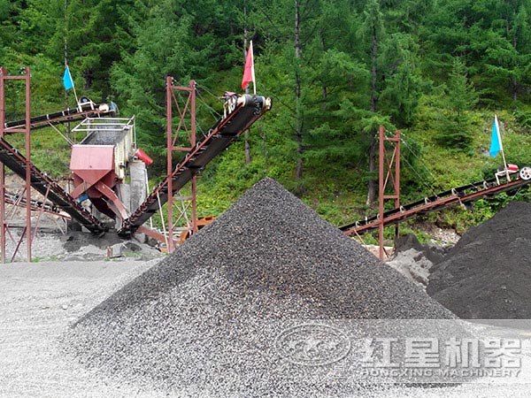 機制砂生產加工現(xiàn)場 機制砂生產加工現(xiàn)場