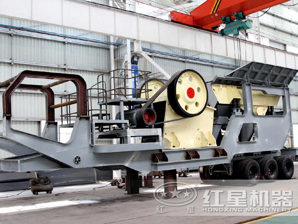 顎式移動碎石機(jī)