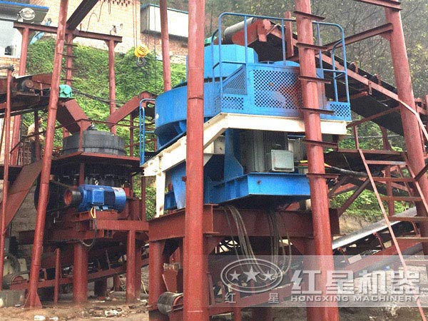 投入生產(chǎn)的制砂機 投入生產(chǎn)的制砂機