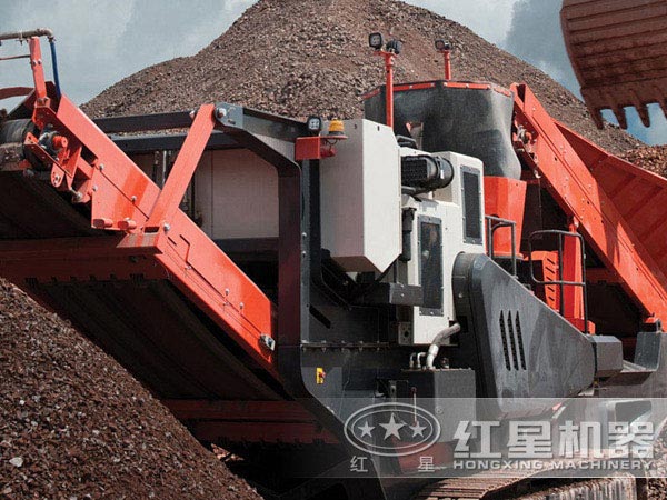 車載移動顎破機用于建筑垃圾處理