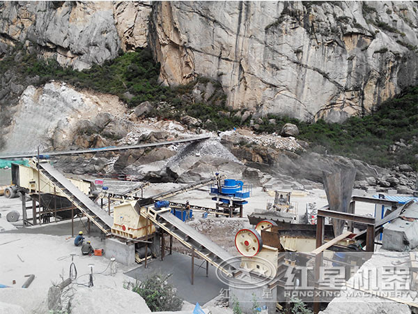 時(shí)產(chǎn)200噸人工砂生產(chǎn)線 時(shí)產(chǎn)200噸人工砂生產(chǎn)線