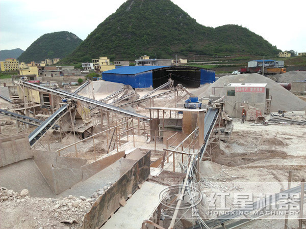 山東聊城制砂生產(chǎn)線現(xiàn)場 山東聊城制砂生產(chǎn)線現(xiàn)場