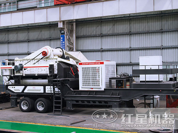 汽車移動碎石機(jī)