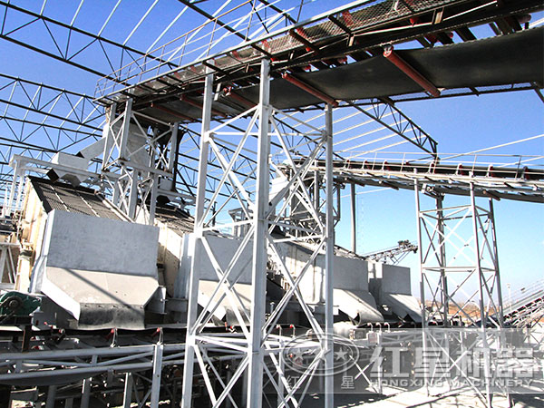 制砂現(xiàn)場(chǎng)圖 制砂現(xiàn)場(chǎng)圖