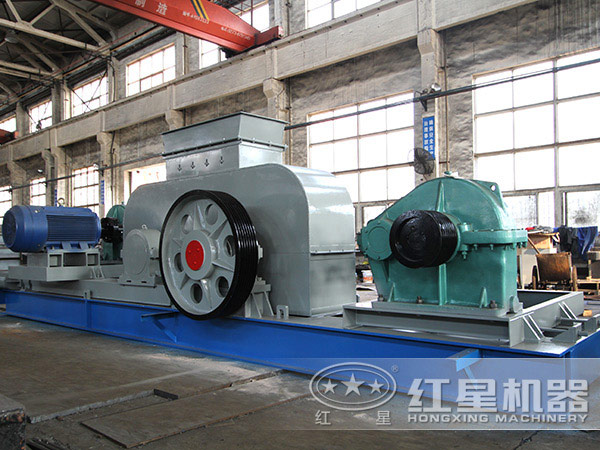 固體瀝青塊對(duì)輥破碎機(jī) 固體瀝青塊對(duì)輥破碎機(jī)