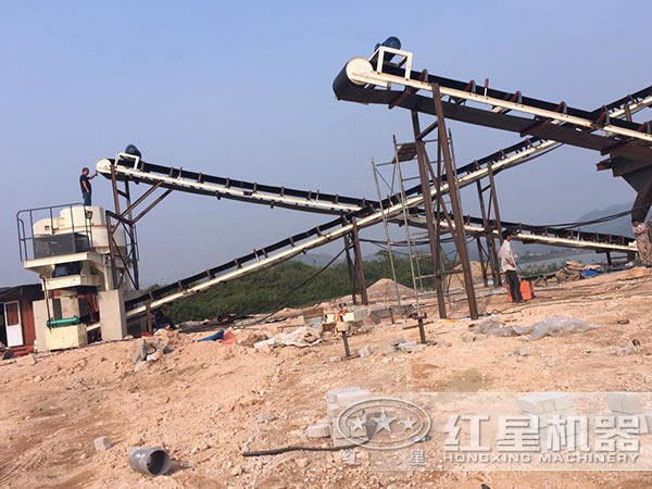 河石制砂機(jī)作業(yè)現(xiàn)場