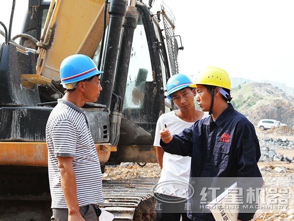 紅星售后人員現(xiàn)場指導(dǎo) 紅星售后人員現(xiàn)場指導(dǎo)