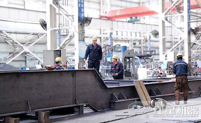 自產(chǎn)自銷的紅星機(jī)器廠家加工車間 自產(chǎn)自銷的紅星機(jī)器廠家加工車間