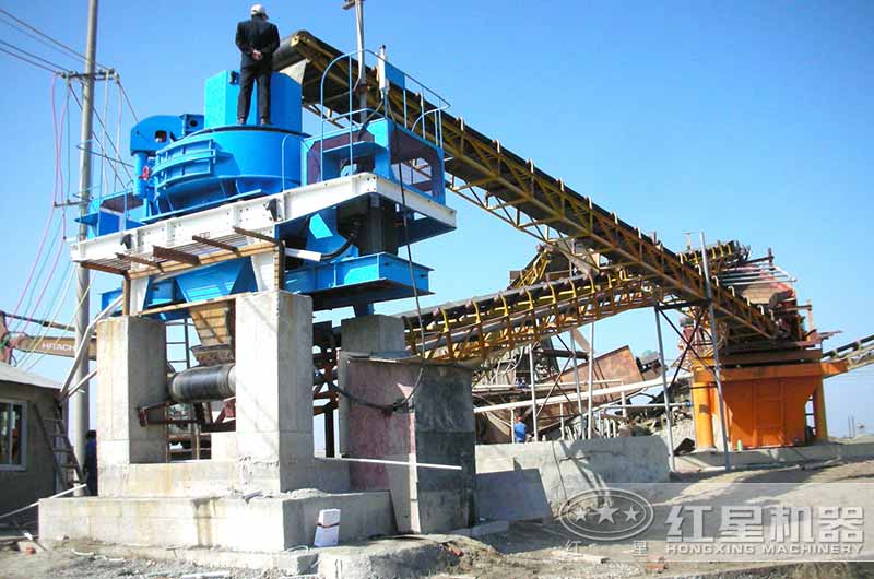 河卵石打沙機(jī)現(xiàn)場(chǎng)作業(yè)圖 河卵石打沙機(jī)現(xiàn)場(chǎng)作業(yè)圖