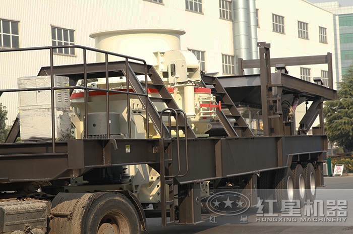 移動(dòng)一體式環(huán)保粉碎制砂機(jī)展示 移動(dòng)一體式環(huán)保粉碎制砂機(jī)展示