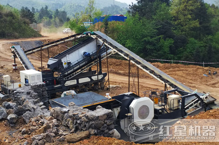 二合一設(shè)備作業(yè)現(xiàn)場(chǎng) 二合一設(shè)備作業(yè)現(xiàn)場(chǎng)