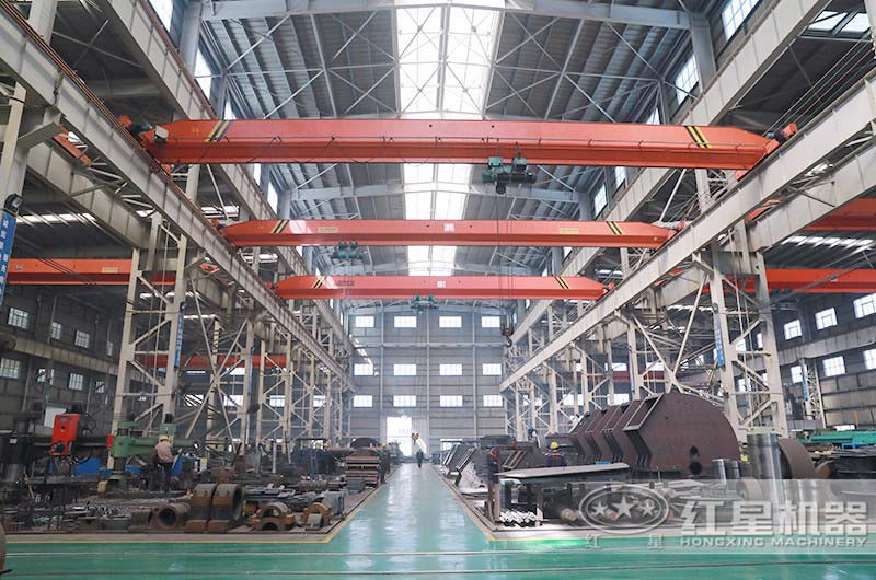 自產(chǎn)自銷(xiāo)的紅星機(jī)器生產(chǎn)車(chē)間圖