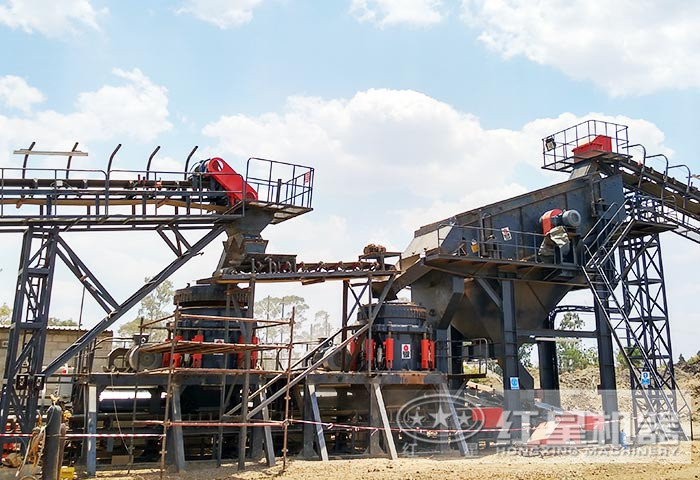 紅星用戶圓錐破作業(yè)現(xiàn)場 紅星用戶圓錐破作業(yè)現(xiàn)場