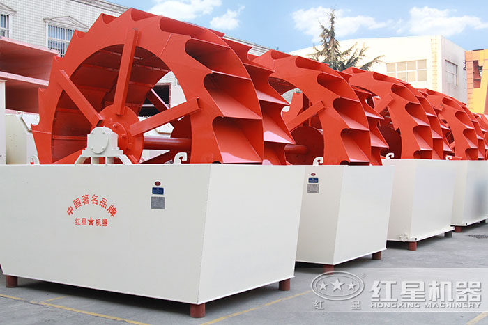 中小型撈砂機(jī) 中小型撈砂機(jī)