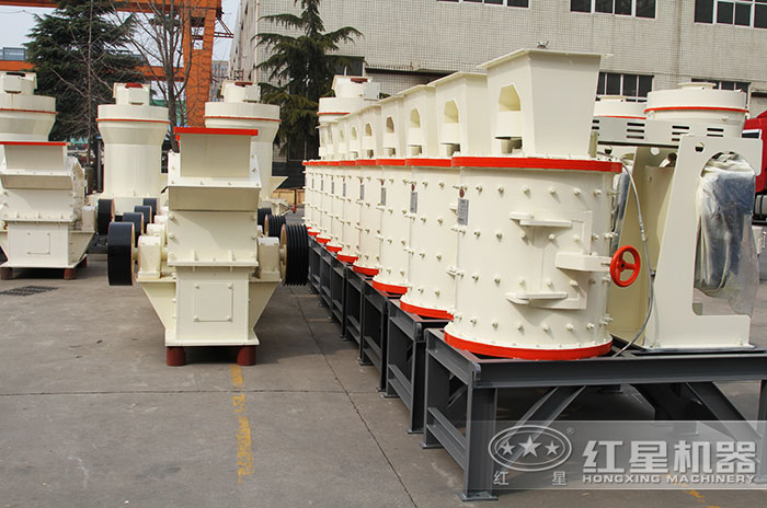 不同類型的板錘打沙機(jī)設(shè)備展示