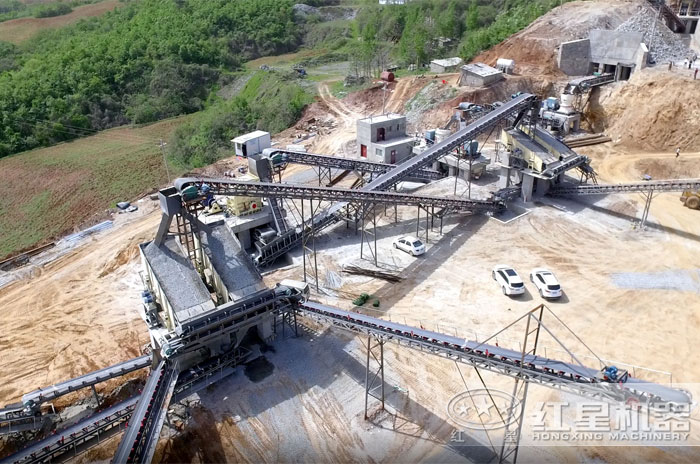 花崗巖制砂機(jī)加工現(xiàn)場 花崗巖制砂機(jī)加工現(xiàn)場