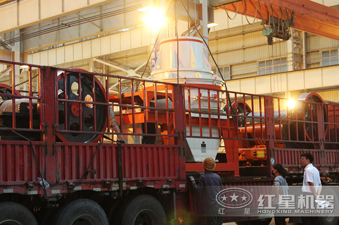 制砂機發(fā)貨現(xiàn)場 制砂機發(fā)貨現(xiàn)場