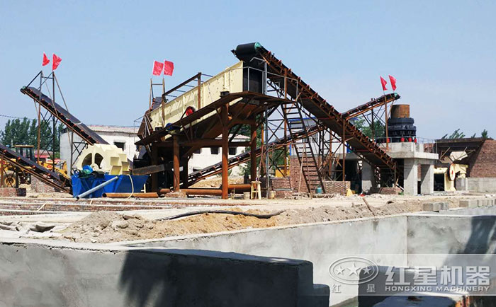 環(huán)保型洗沙石機(jī)器加工現(xiàn)場