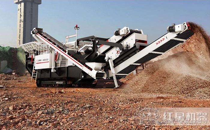 移動破碎機破碎加工建筑廢料現(xiàn)場