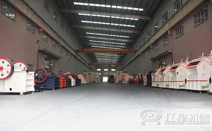 破碎石機直銷廠家設(shè)備展示 破碎石機直銷廠家設(shè)備展示