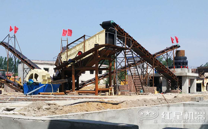 水洗砂生產(chǎn)線加工現(xiàn)場(chǎng)