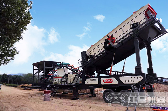 移動破碎篩沙一體機設(shè)備