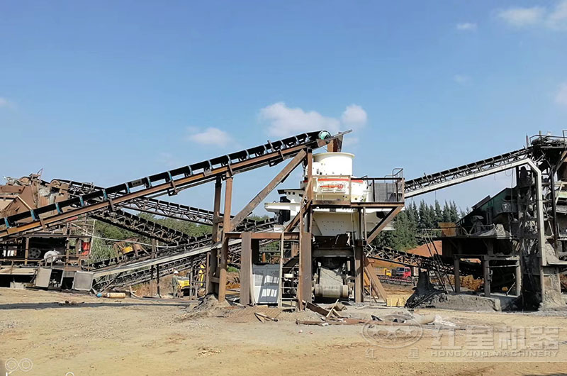 制砂生產(chǎn)現(xiàn)場實(shí)拍 制砂生產(chǎn)現(xiàn)場實(shí)拍