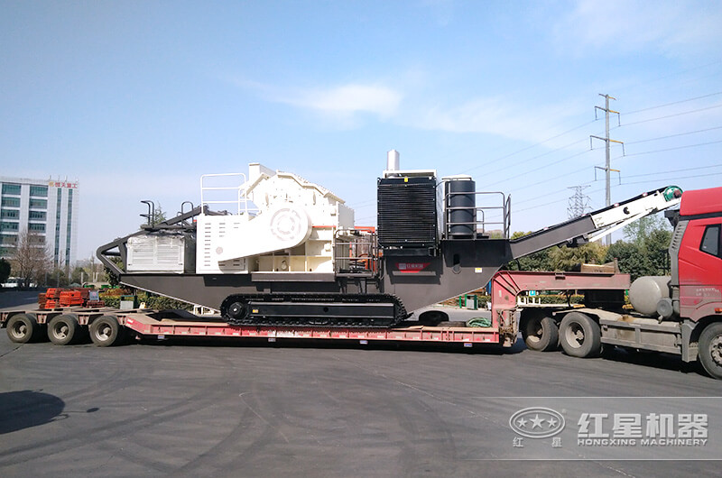 移動制砂設(shè)備發(fā)貨現(xiàn)場 移動制砂設(shè)備發(fā)貨現(xiàn)場