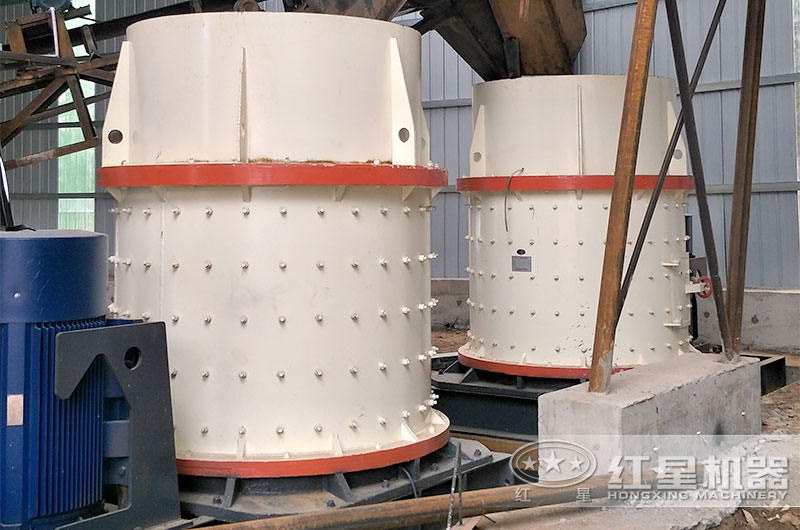 山東客戶復合式制砂機作業(yè)現(xiàn)場 山東客戶復合式制砂機作業(yè)現(xiàn)場