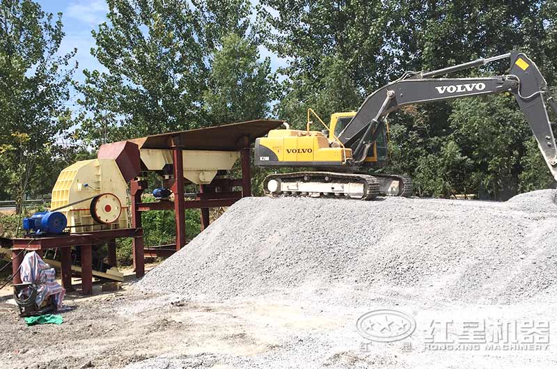 石粉制砂廠現(xiàn)場 石粉制砂廠現(xiàn)場