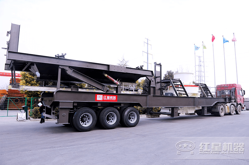 移動(dòng)制砂機(jī)發(fā)貨現(xiàn)場(chǎng)——市場(chǎng)需求大 移動(dòng)制砂機(jī)發(fā)貨現(xiàn)場(chǎng)——市場(chǎng)需求大