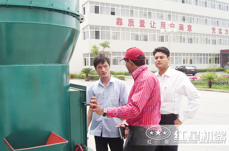 客戶(hù)到紅星參觀(guān)設(shè)備 客戶(hù)到紅星參觀(guān)設(shè)備