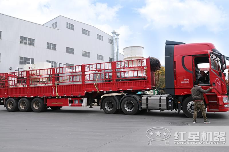 圓錐破碎機+VSI制砂機組合的發(fā)貨現(xiàn)場